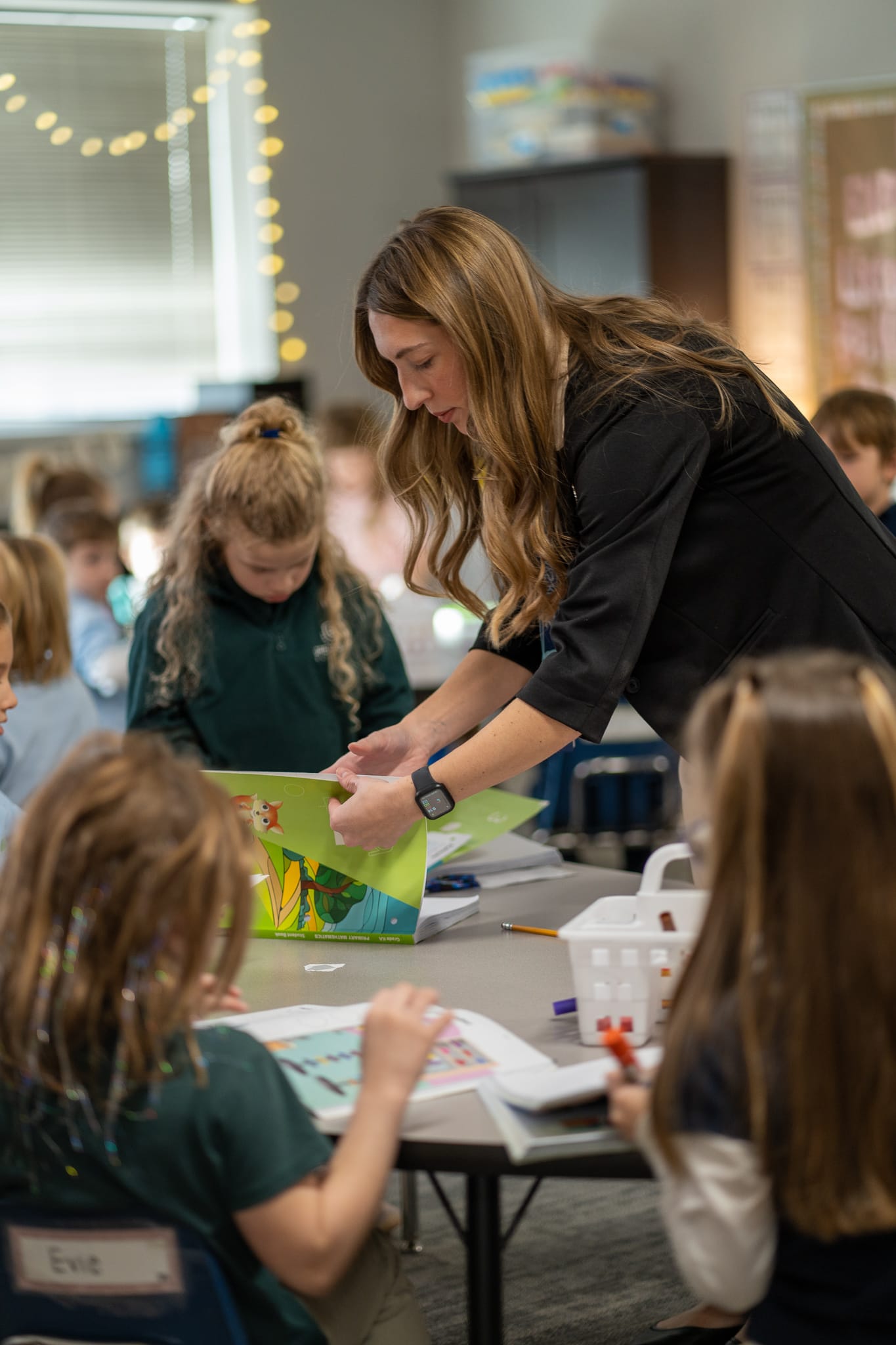 Great-Oaks-Academy-Tuition-Free-Charter-School-Teacher-working-with-students